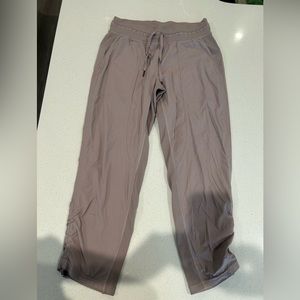 Lululemon Dance Studio Crop 25”